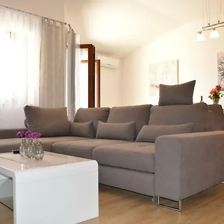 Lux, 4****, View Of And Sea شقة سبليت
